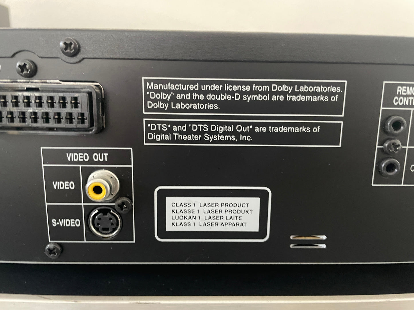 2002 Harman Kardon DVD/CD Player DVD 20