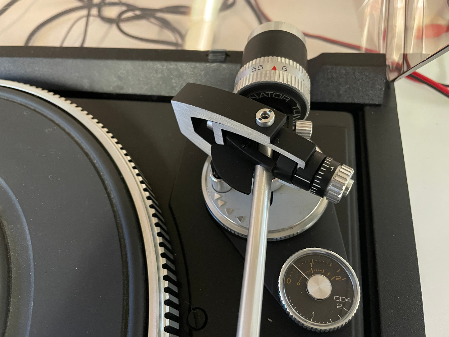 Dual CD 731Q Turntable
