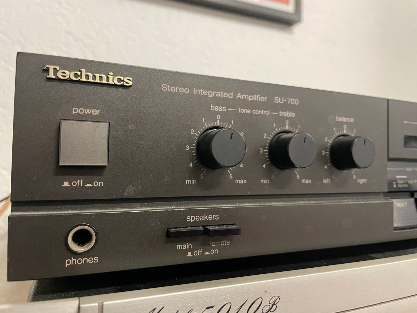 1986 Technics SU-700 Stereo Amplifier