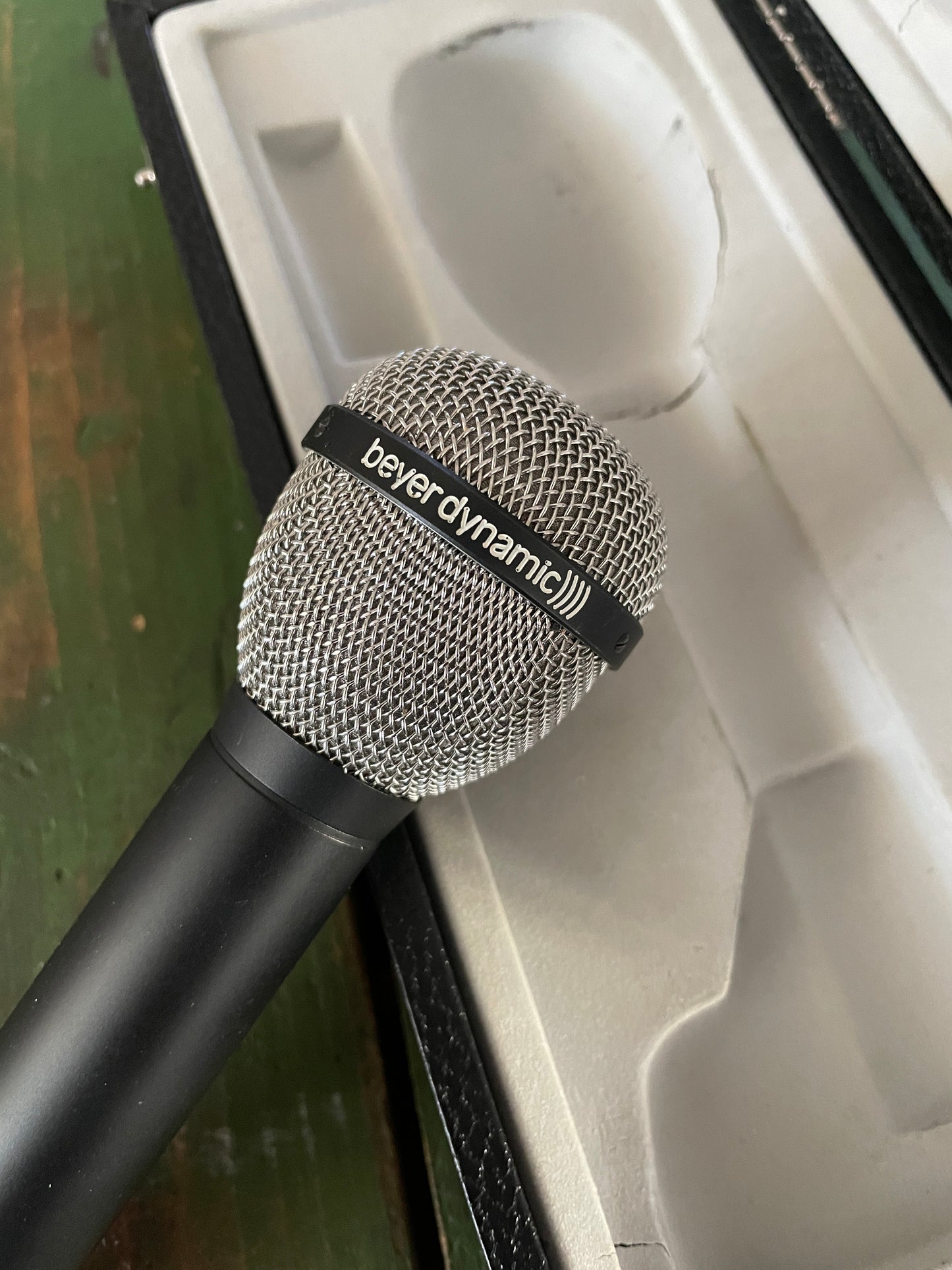 Beyer Dynamic M88N Moving Coil Microphone
