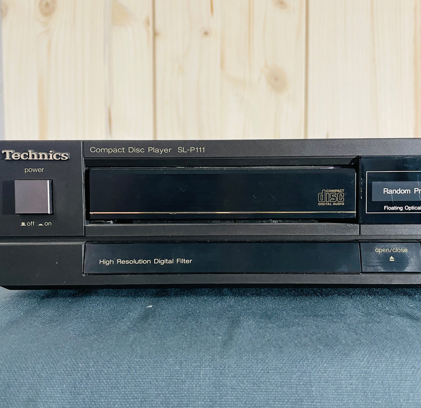 Technics CD Player SL-P111