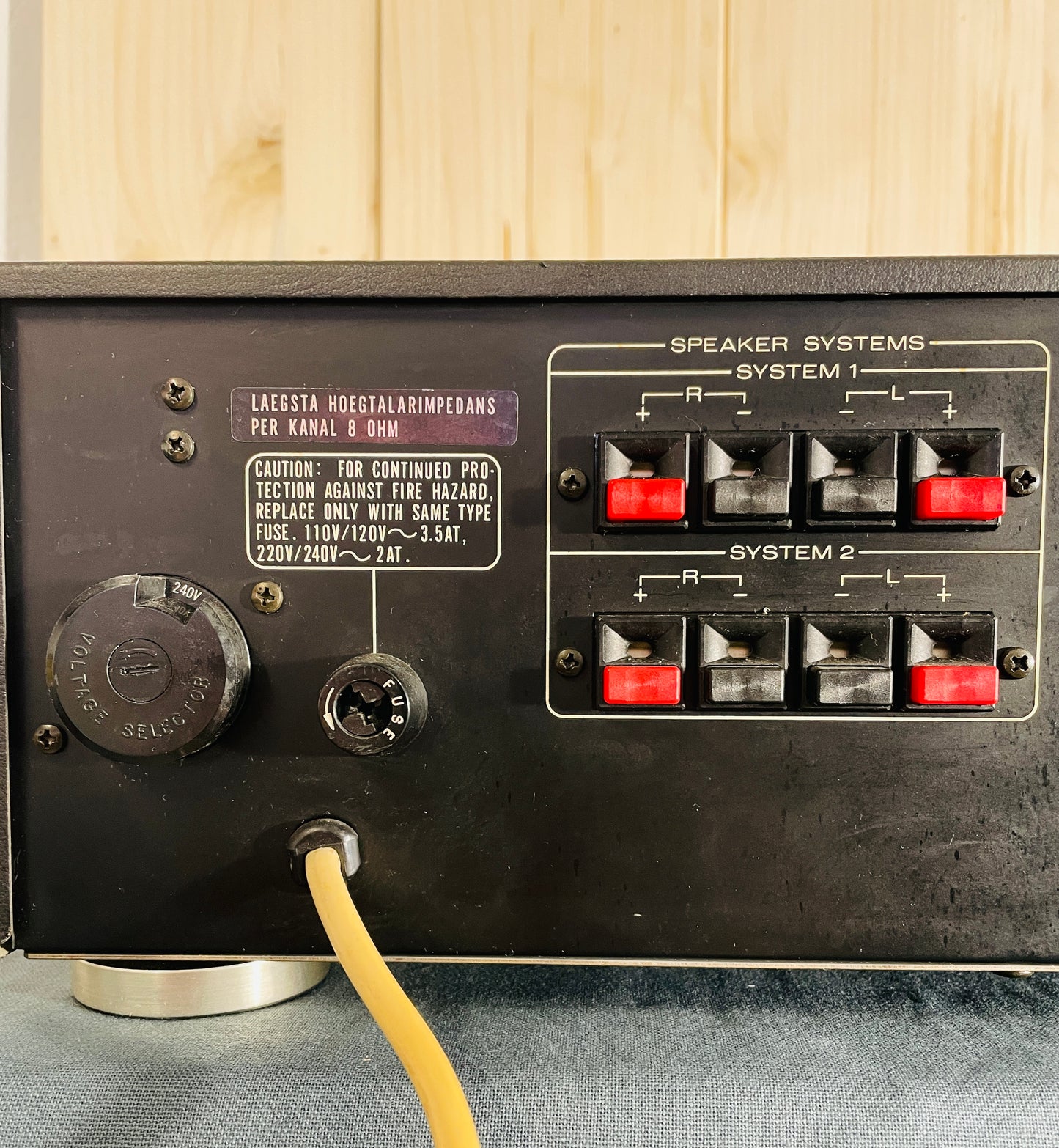 MARANTZ 1090 Amplifier
