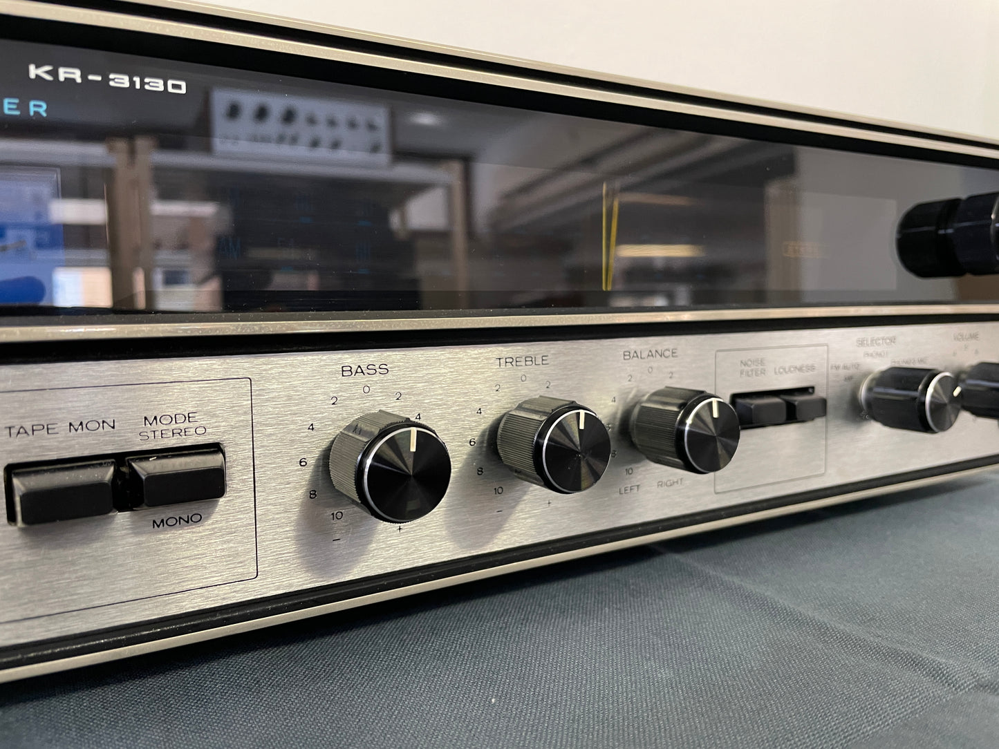 1971 Kenwood KR-3130 Stereo Receiver Amp