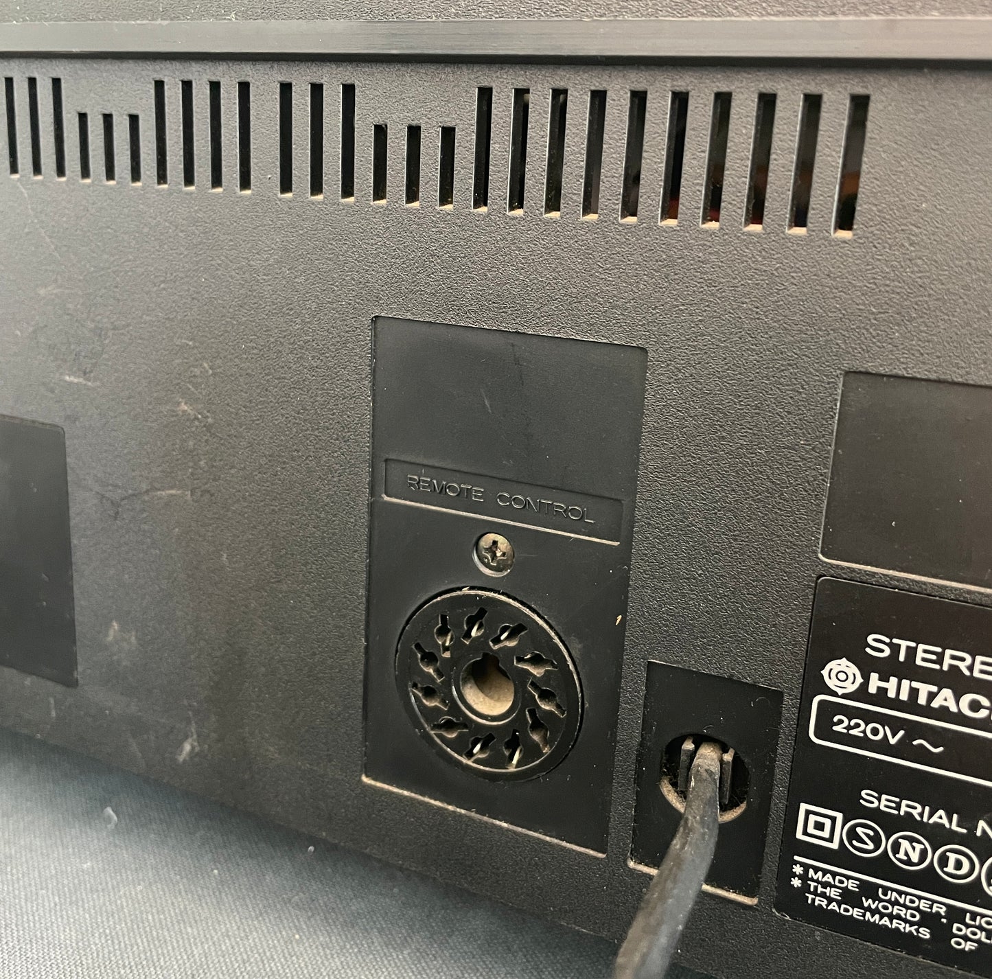 1979 Rare Hitachi D-980 3-Head Stereo Cassette Tape Deck