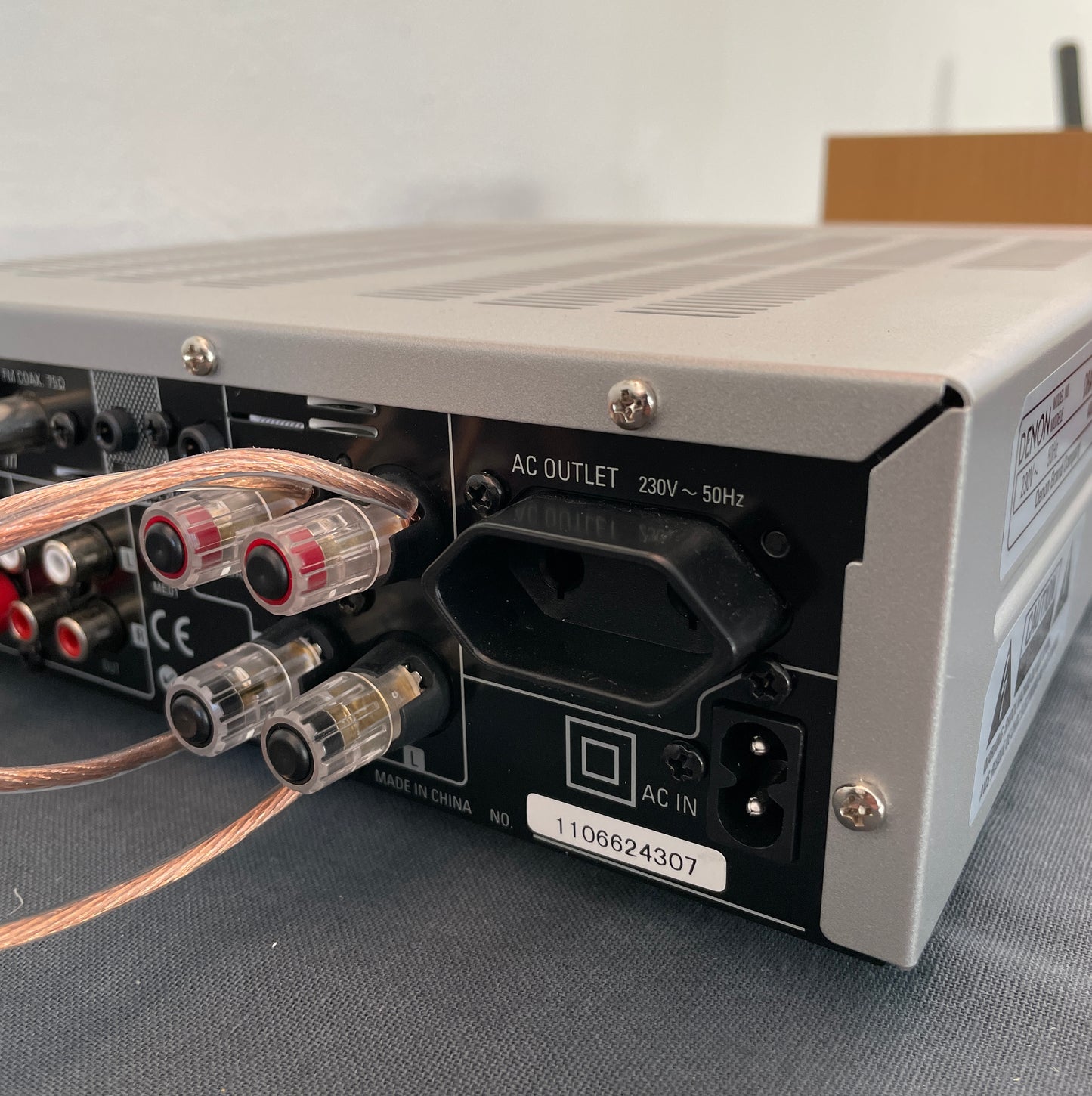 2010 Denon DRA-F107 AM/FM Stereo Receiver