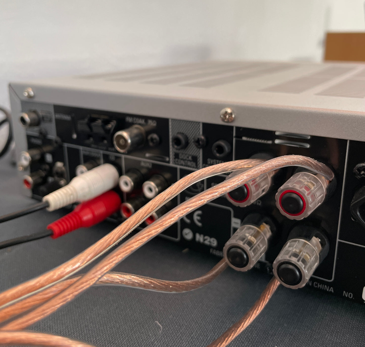 2010 Denon DRA-F107 AM/FM Stereo Receiver