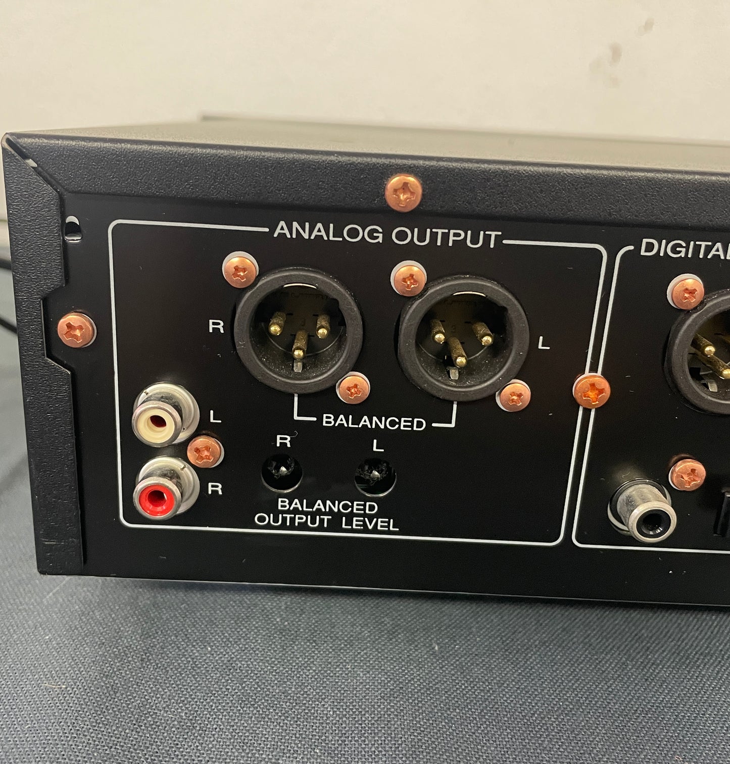 1999 Marantz PMD340 Professional CD Player