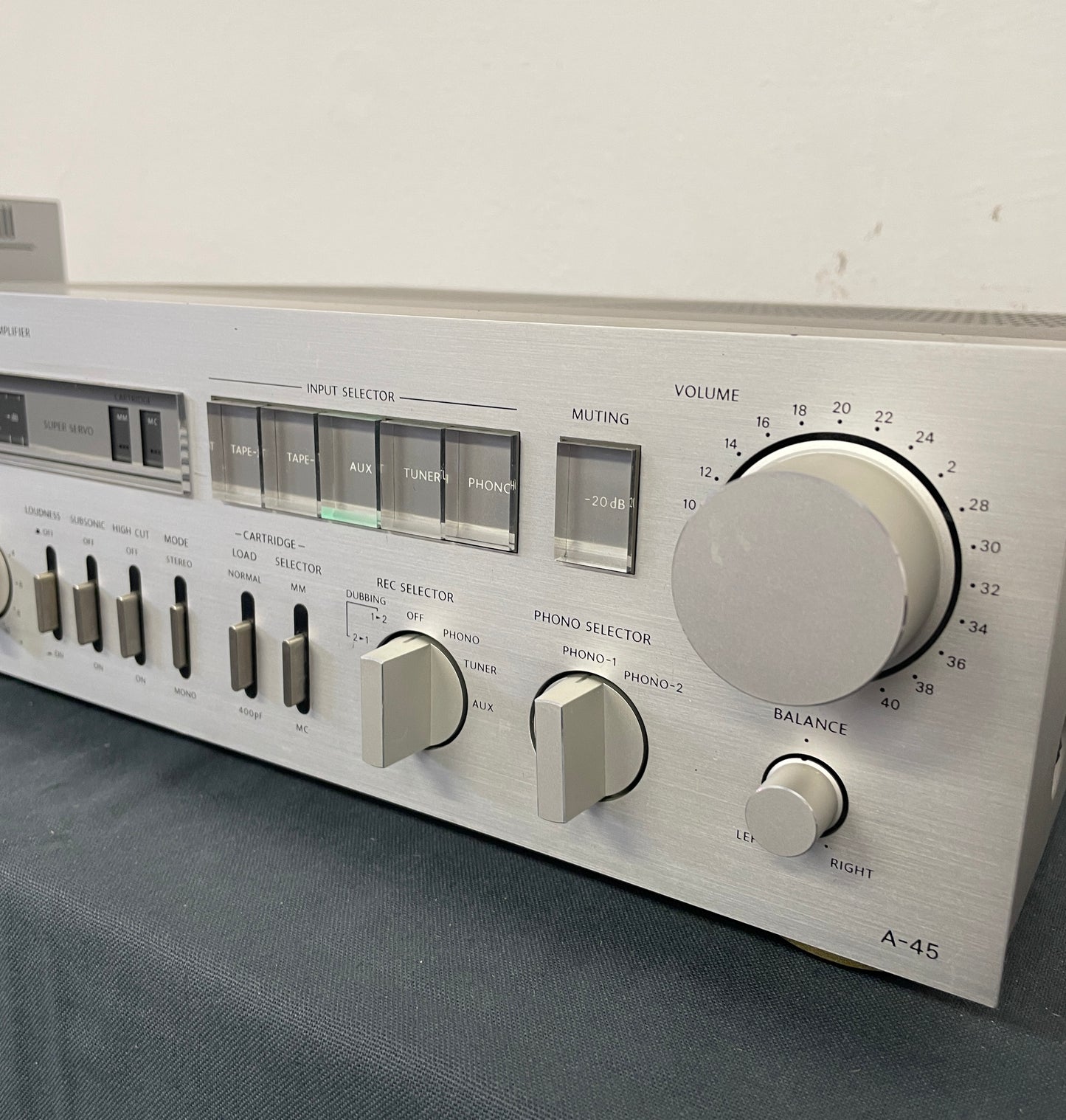 1981-1983 Onkyo Super Servo Stereo Integrated Amplifier