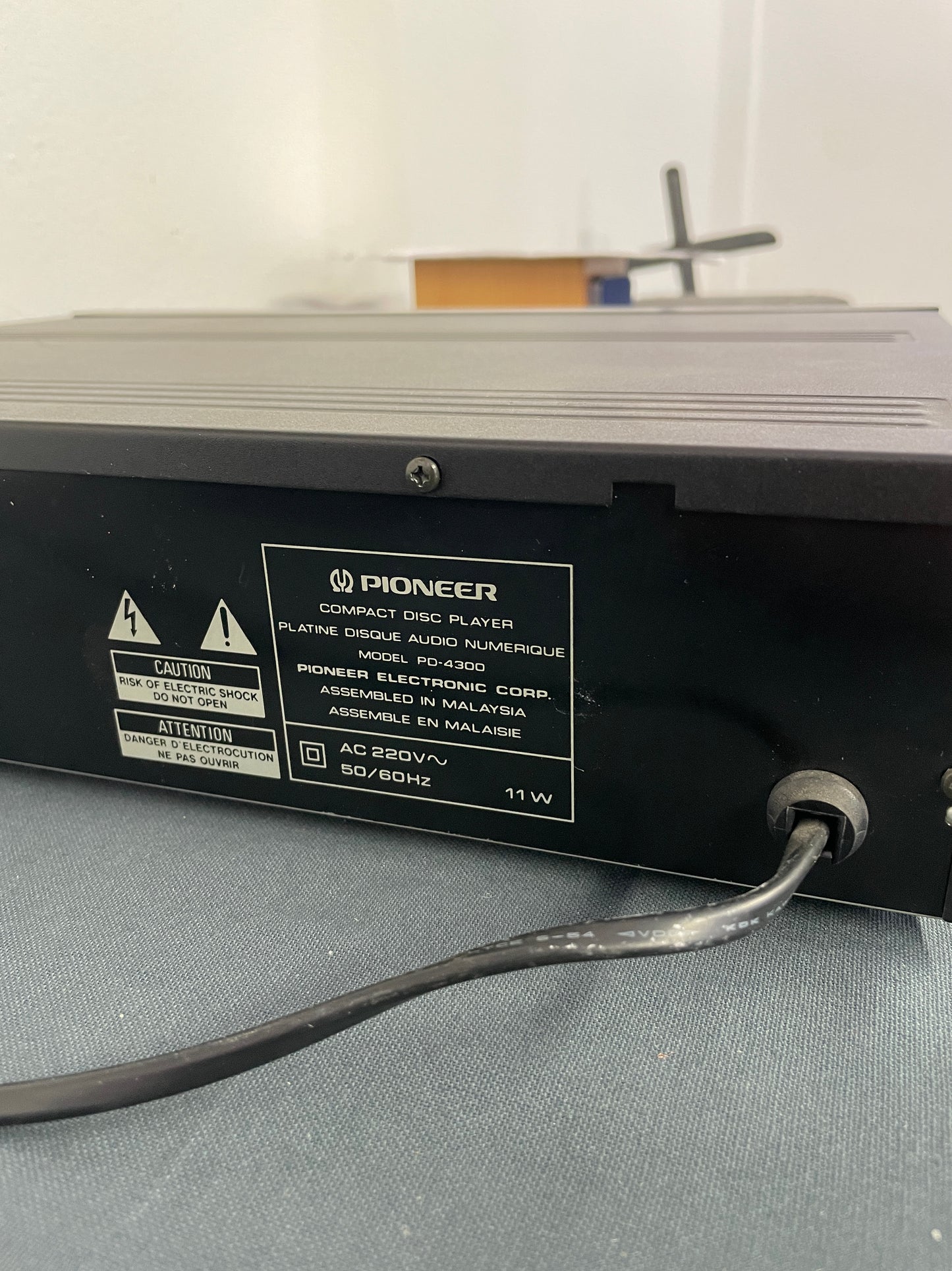 1989 Pioneer CD Player PD-4300