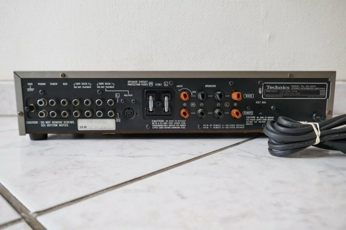 1979 Technics SU-8022 Stereo Amplifier