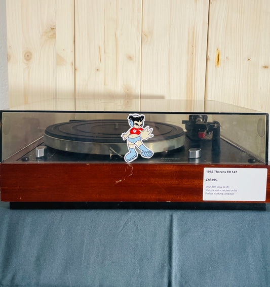 1982 Thorens Turntable TD 147