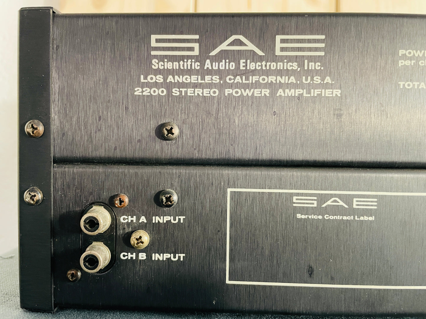 1977 U.S. SAE 220 Power Amp