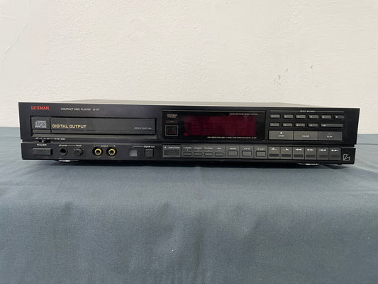 1988 Luxman D-117 CD Player