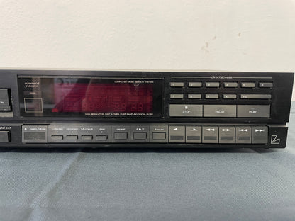 1988 Luxman D-117 CD Player