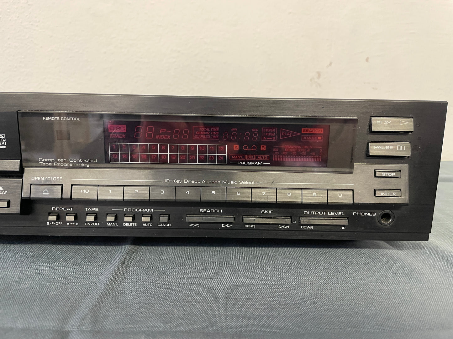 1987 Yamaha CDX-910 Natural Sound CD Player