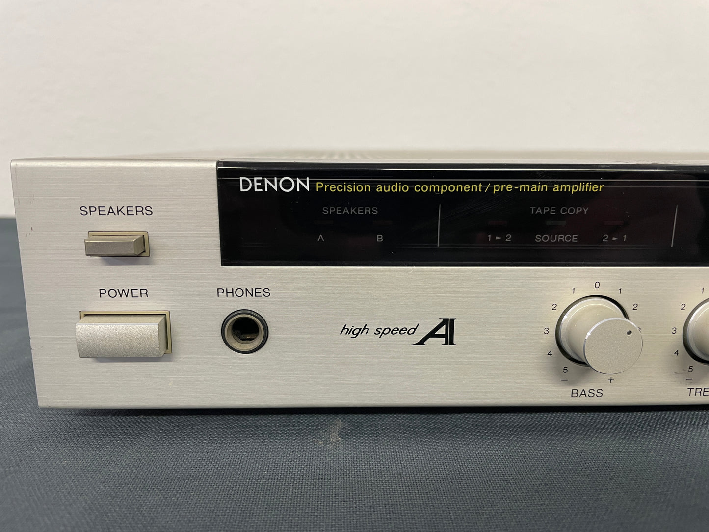 1982 Denon PMA-15 Pre/Main Amplifier