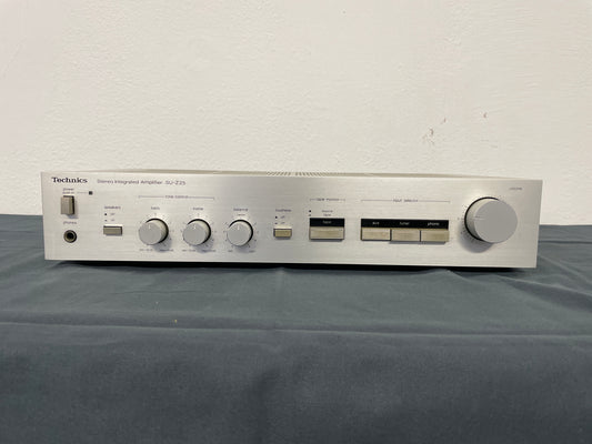 1982 Technics SU-Z25 Amplifier