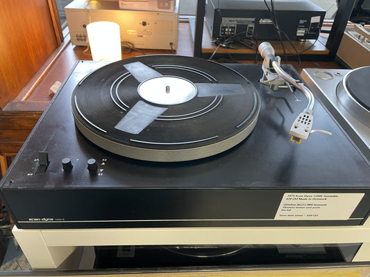 1975 Scan Dyna 1200E Turntable